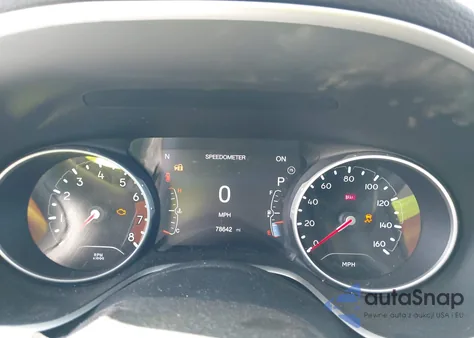 2018 Jeep Compass Latitude 4X4 из США, поврежденный, VIN 3C4NJDBB4JT179771